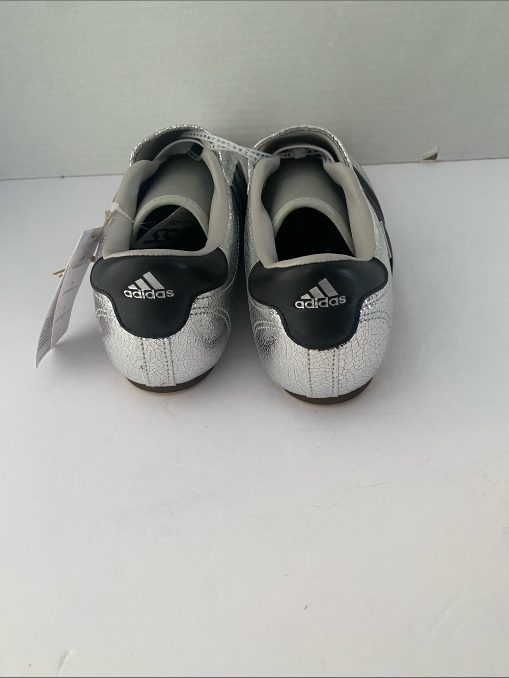 adidas Metallic Silver Taekwondo -Inspired Slip-Ons with Black Stripes size 8.5 - Picture 5 of 6